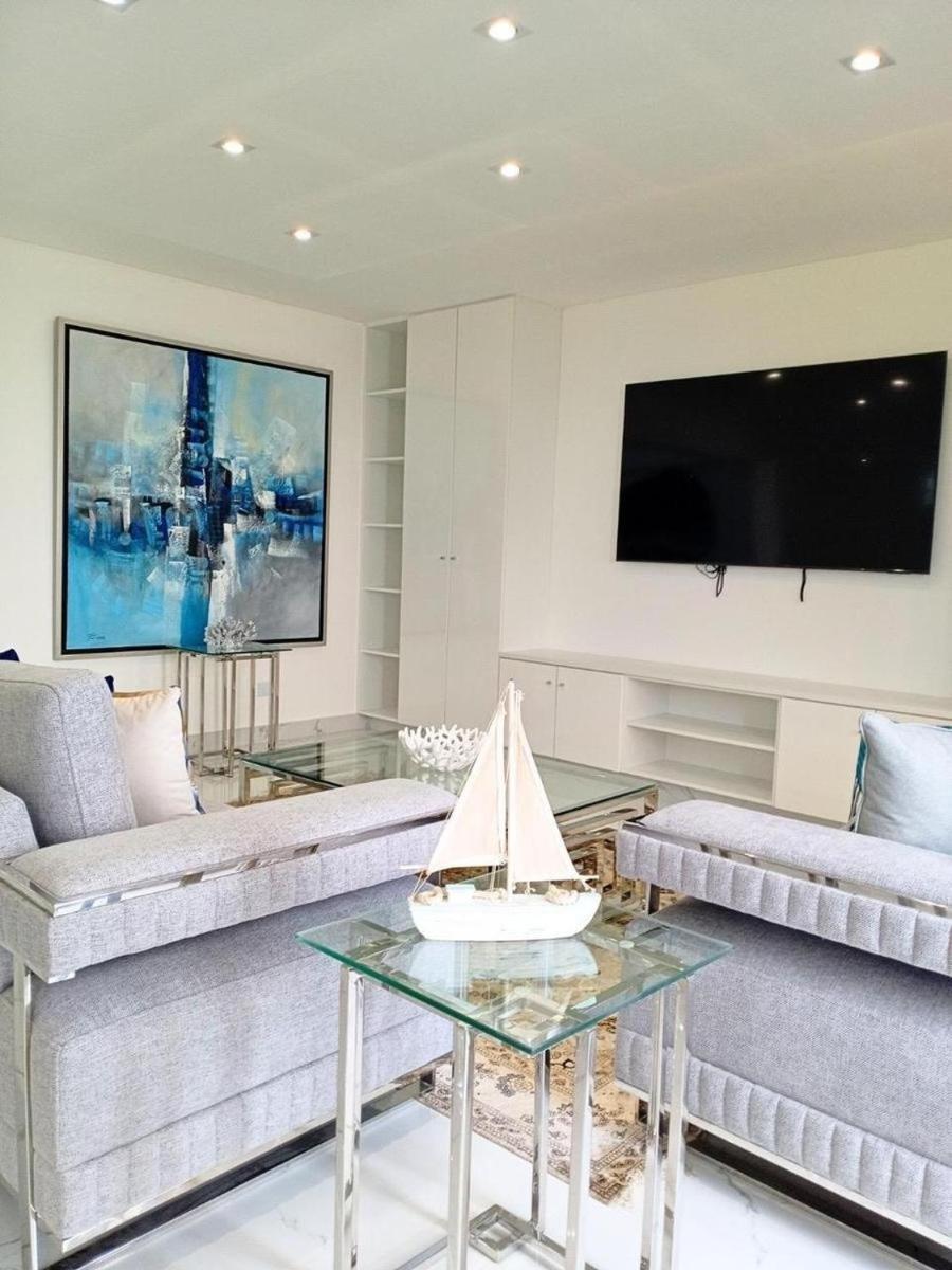 Apartamento En Miraflores Con Vista Al Mar Apartamento *